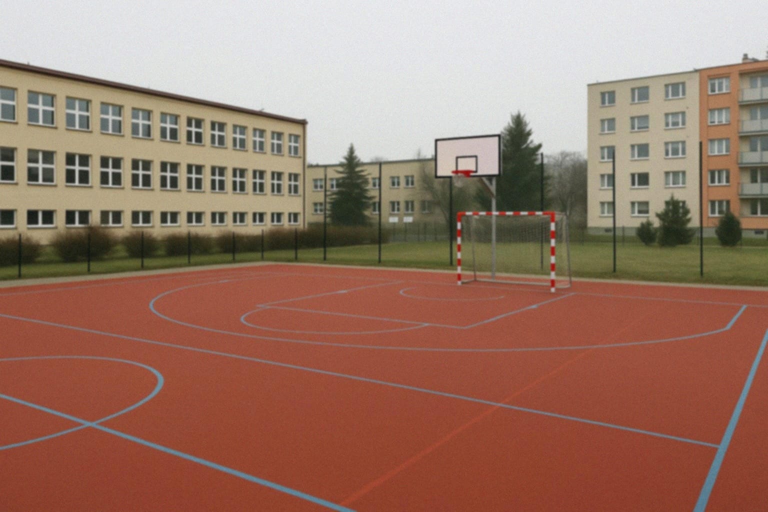 Kurs pływania na Pływalni Krytej przy al. Niepodległości w Częstochowie